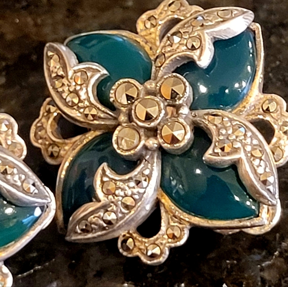 Vintage Silver Marcasite And Green Agate Clip On Earings,  Art Deco Jewelry
